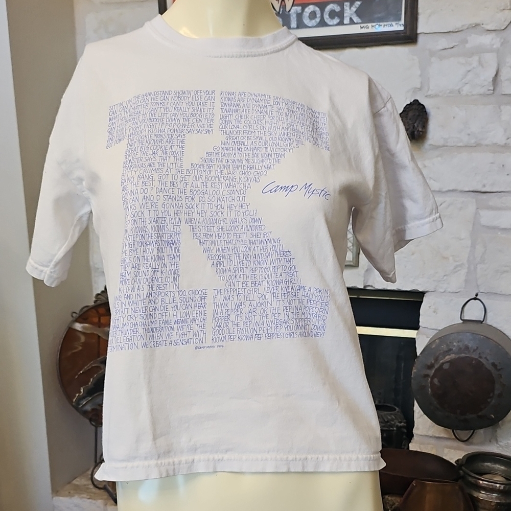 Vintage 1993 Camp Mystic Kerrville TX White Cotton T-shirt KIOWAS Blue Words K